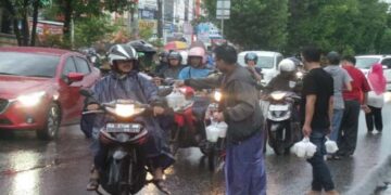 Bukalapak Bagikan Paket Takjil di 14 Kota