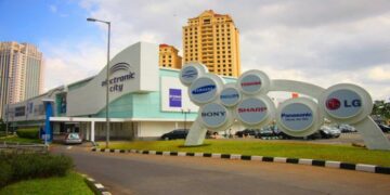 Electronic City Terima Penghargaan IOB 2016