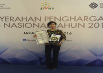 XL Raih Bendera Emas K3