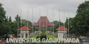 Website UGM Paling Populer Versi 4ICU