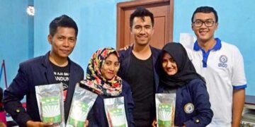 Mahasiswa Manfaatkan Buah Pepaya Terbuang