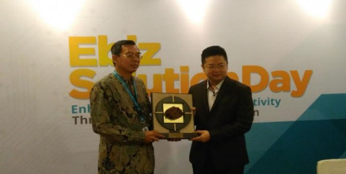 BCA Life Transformasi Digital Operasional Bisnis Perusahaan