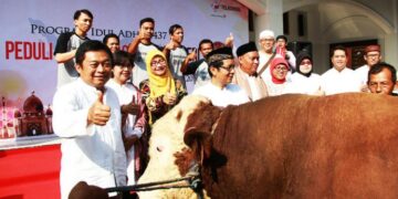 Idul Adha 1437 Hijriyah, Telkomsel Serahkan 37.000 Paket Hewan Kurban
