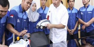 Tim Spektronics ITS Berlaga di Australia