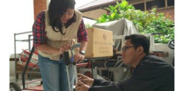 Tongkat Elektronik  dengan GPS untuk Tuna Netra