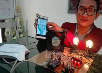 Alat Pengendali Listrik Berbasis Android