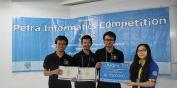 Tim Ainge CP ITB Juarai Petra Informatics Contest 2016