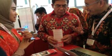 Aplikasi Atom Siap Presentasi Depan Menneg BUMN