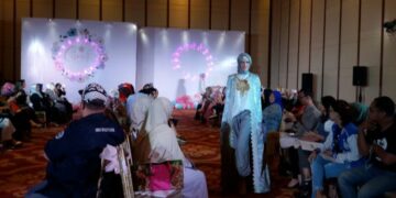 Koleksi Desainer Indonesia Dilirik E-Commerce Amerika