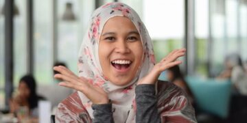 Alia Noor Anoviar : Berdayakan Masyarakat Miskin Metropolitan Lewat Bisnis Sosial