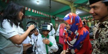 Indosat Ooredoo Perkenalkan Teknologi VR ke Sekolah