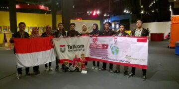 Mahasiswa Telkom University Catatkan Prestasi di Kejuaraan Robot Internasional