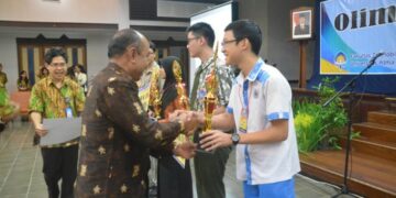 Fakultas Teknobiologi UAJY Gelar Olimpiade Biologi SMA Nasional