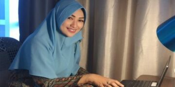 Resika Caesaria : Berdayakan Ekonomi Masyarakat Dengan “Cimol”