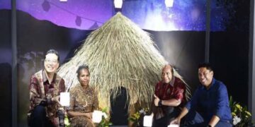 Samsung Donasikan 1.500 Lentera Tenaga Surya Untuk Papua