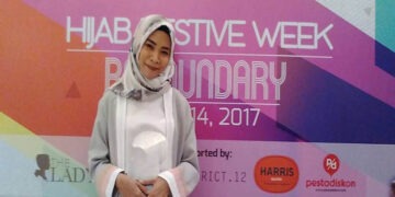 Anis Saffira : Terinspirasi Mengumpulkan dan Memasarkan Karya Para Desainer Fesyen Muslim Lokal
