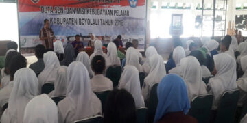 Pelajar Boyolali Bawa Budaya dan Produk UMKM ke Moskow