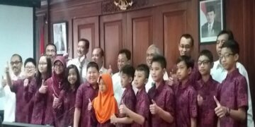 12 murid SD Indonesia Bertanding Di Olimpiade Matematika Internasional India