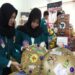 Mahasiswa Perbanas Surabaya Bikin 200 Jam Ramah Lingkungan