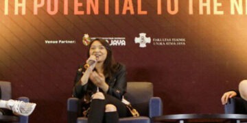 Putri Tanjung, Bangun Bisnis Secara Mandiri