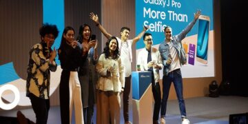 Samsung Galaxy J Pro Lengkapi Pengalaman Selfi & Vlogging