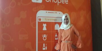 Evy Nurmawati : Jadi Jutawan Berkat Bisnis Busana Muslim