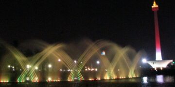 Air Mancur Menari dan Bernyanyi di Monas