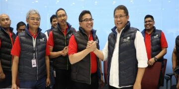 Kunjungan Menteri Kominfo ke Crisis Center Service Recovery Satelit Telkom 1  66% Layanan ATM Perbankan Telah Pulih