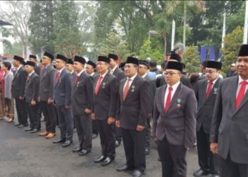 Peringatan Hari Bhakti Postel ke-72 Delapan Karyawan Telkom Dianugerahi Tanda Kehormatan Satyalancana