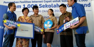 XL Axiata Tuntaskan Program 1.000 Sekolah Broadband Di Manado