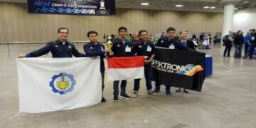 Tim Spektronics Juara  Race Competition di Amerika