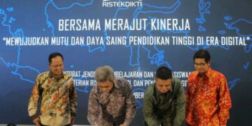 Telkom dan Kemenristekdikti Kembangkan Platform Indonesian Research and Education Network (IdREN)