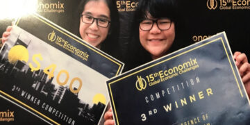 UGM Juara di Ajang Global Economic Challenges