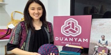 Azalea Ayuningtyas : Berdayakan Kaum Ibu Entaskan Kemiskinan