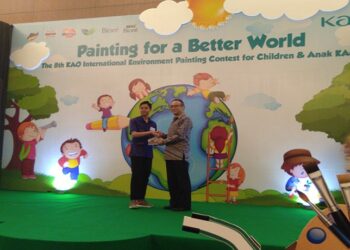 Anak Indonesia Raih Penghargaan Eco Friend Prize Tingkat Dunia