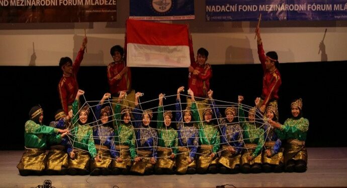 UKM Rampoe UGM Wakili Indonesia Pada Taiwan Lantern Festival