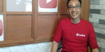 Andy Fajar Handika : Penuhi Pesanan Makan Siang Konsumen