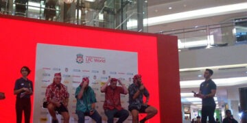 LFC World Tour 2018 Beri Penggemar Liverpool Cicipi Suasana Anfield