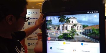 Aplikasi Safe Travel, Inovasi Pemerintah untuk Lindungi WNI di Luar Negeri