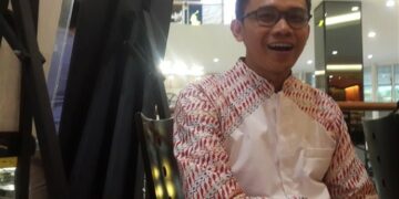 Fahmi Hendrawan : Raih Sukses Berkat Fesyen Muslim Pria