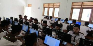 SMA Negeri 20 Surabaya Sambut Sekolah Menuju 100% Digital