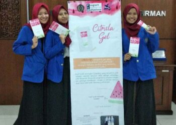 Kulit Semangka Dikembangkan Jadi Gel Antijerawat