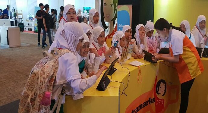Extramarks Indonesia Hadir Di Bekraf Habibie Festival 2018