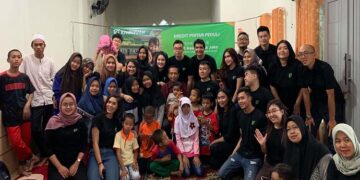 Kredit Pintar Berbagi Kasih di Panti Asuhan Pak Joko