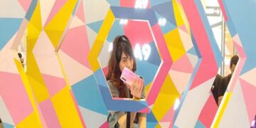 Samsung Galaxy A9 Usung 4 Kamera Belakang