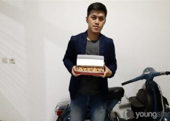 Bomas Adi Permadi : Sukses Modifikasi Brownies Jadi Kelas Premium
