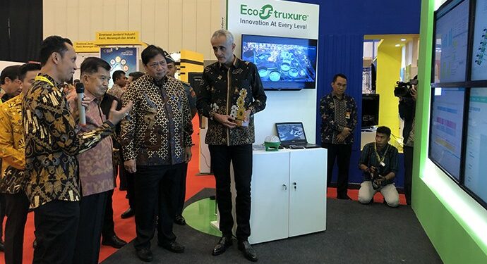 Smart Factory Schneider Electric Jadi Percontohan Pabrik Pintar