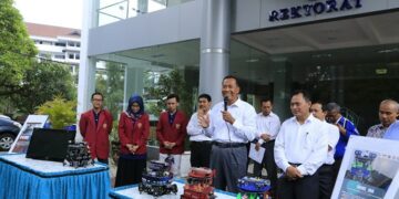 Tim Robotik UMM Jawara Kontes Robot di AS