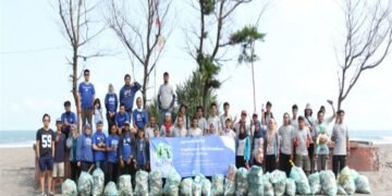 Niagahoster Perkenalkan #TrashTag Challenge di Indonesia