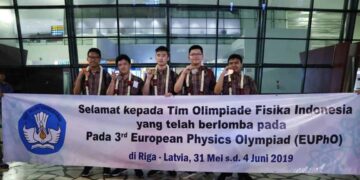 Tim Indonesia Raih 5 Medali di Olimpiade Fisika Eropa